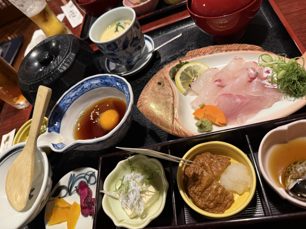 株式会社DaiのGMでCSチームが食べた鯛めしの画像